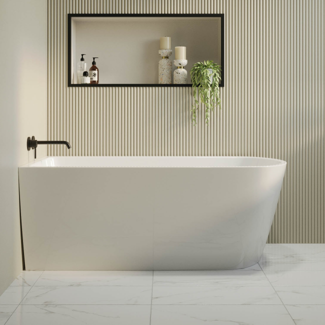 GRADE A1 - Freestanding Single Ended Left Hand Corner Bath 1500 x 800mm - Amaro