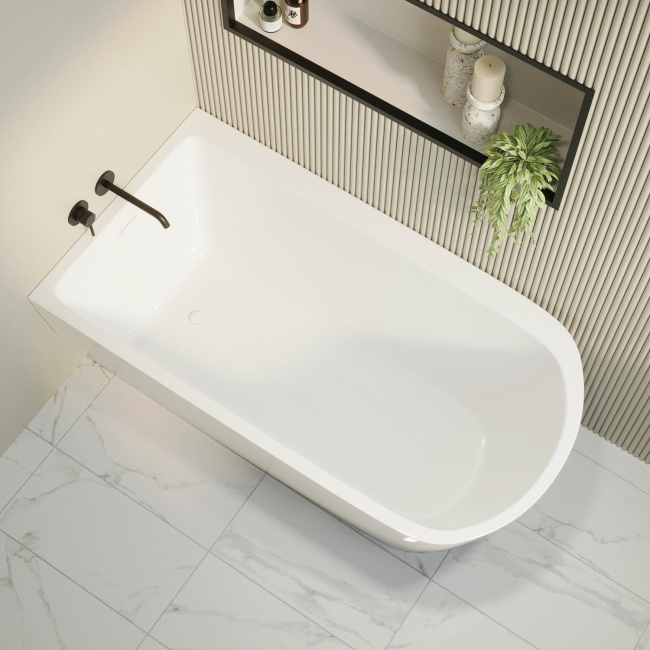 GRADE A1 - Freestanding Single Ended Left Hand Corner Bath 1500 x 800mm - Amaro