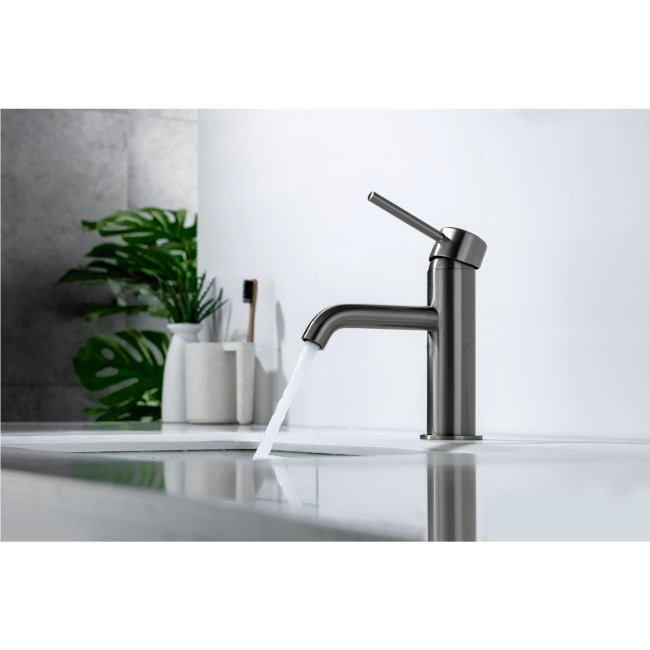 Gunmetal Mono Basin Mixer Tap With Waste - Arissa