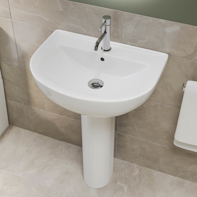 Grade A1 - Modern Pedestal Basin 550mm - Newport