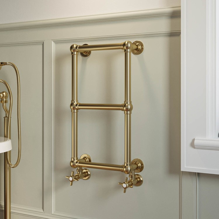 GRADE A2 - Brass Vertical Traditional Towel Radiator 700 x 400mm - Regent